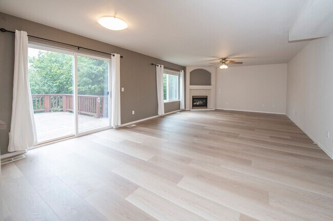 Building Photo - 5423 Cape Seville Dr