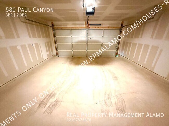 Building Photo - 580 Paul Cyn