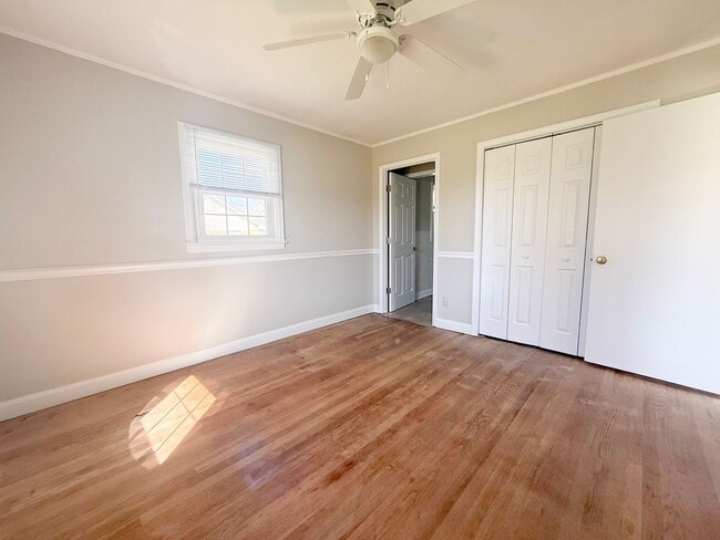 Building Photo - Spacious 3-Bedroom Home with Screened-In Porch and Ample Parking in Cookeville