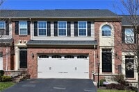 Building Photo - 616 Edison Dr