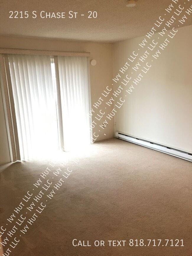 Building Photo - 2215 S Chase St