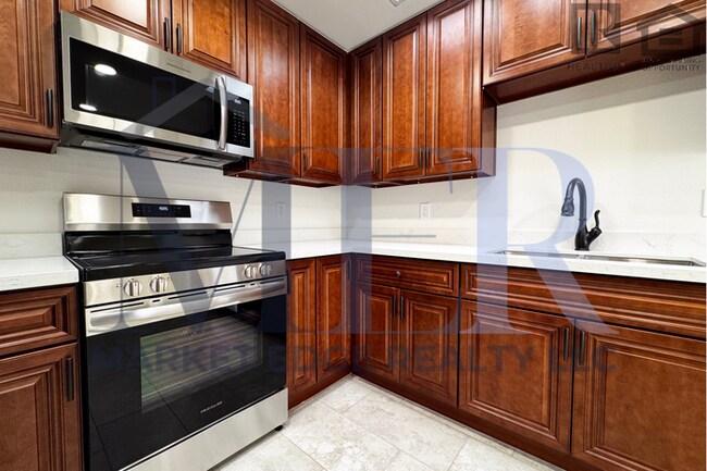 Building Photo - 3Bed/2Bath Home in 55+ Community in Sun Ci...