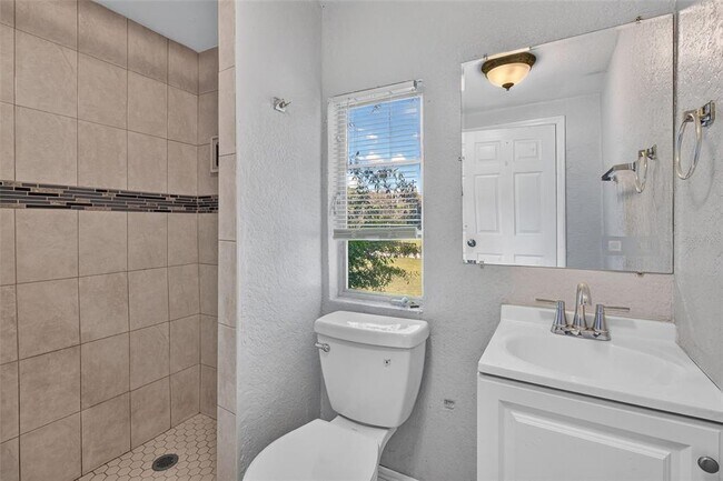 Building Photo - 3106 N 17th St