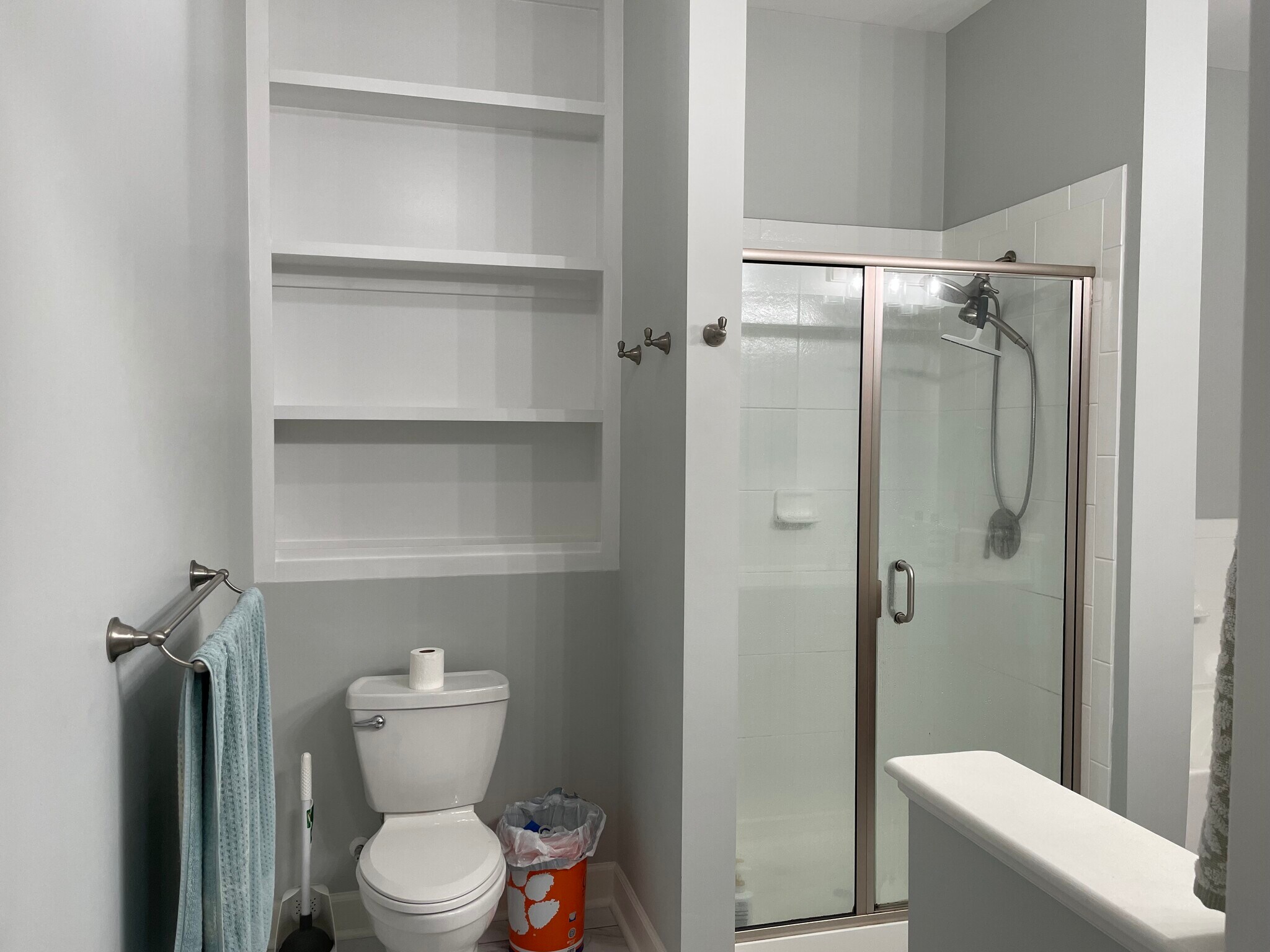 Built-in storage shelves in bathroom - 145 Pier View St