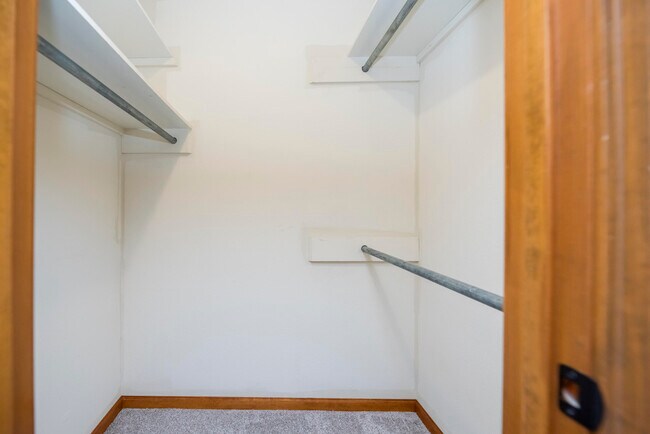 Building Photo - 3508 Berkshire