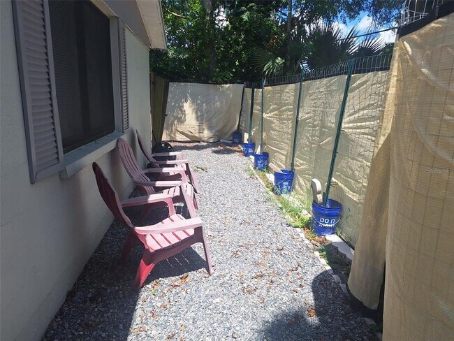 Building Photo - 6886 49th Ave N