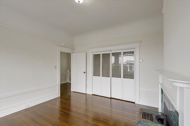 Building Photo - 12th Ave 1340-1342