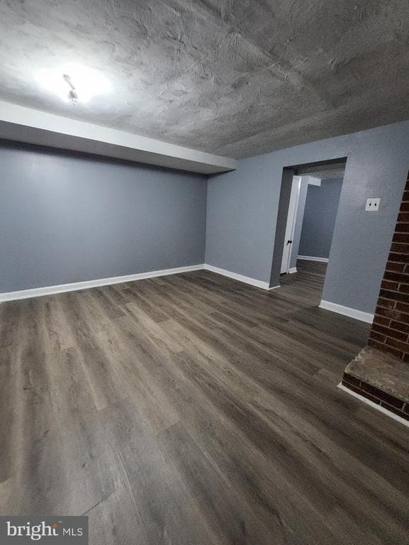 Building Photo - 13723 Dumfries Rd