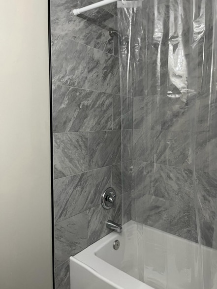 Building Photo - 12221 Fallen Timbers Cir