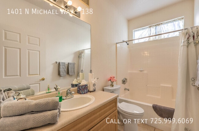 Building Photo - 1401 N Michael Way