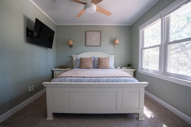 Building Photo - 23 11th Ave