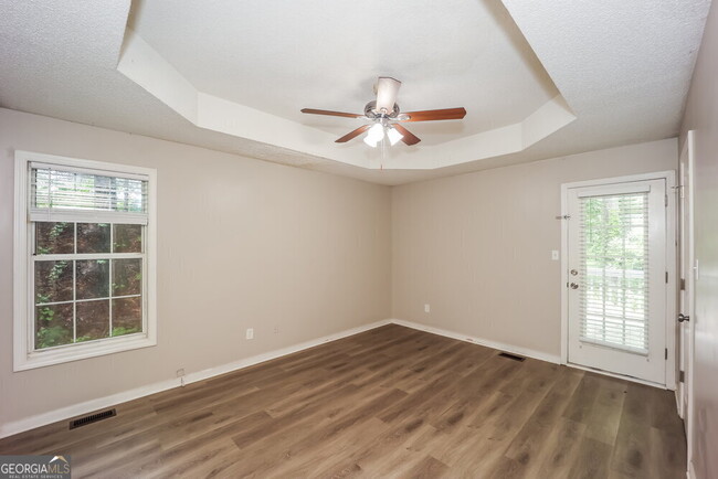 Building Photo - 4250 Winding Trail Way