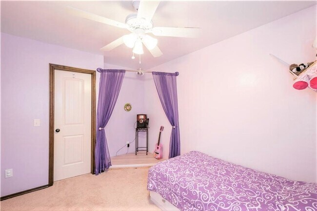 Building Photo - Coming Soon! Beautiful single family in Yu...