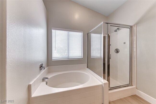 Building Photo - 5567 Cortu Ave