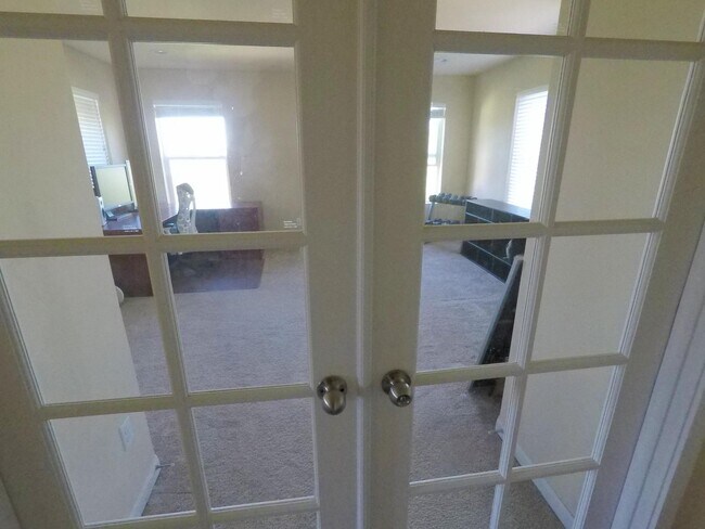 Door to large bedroom - 9422 S 235th Plz