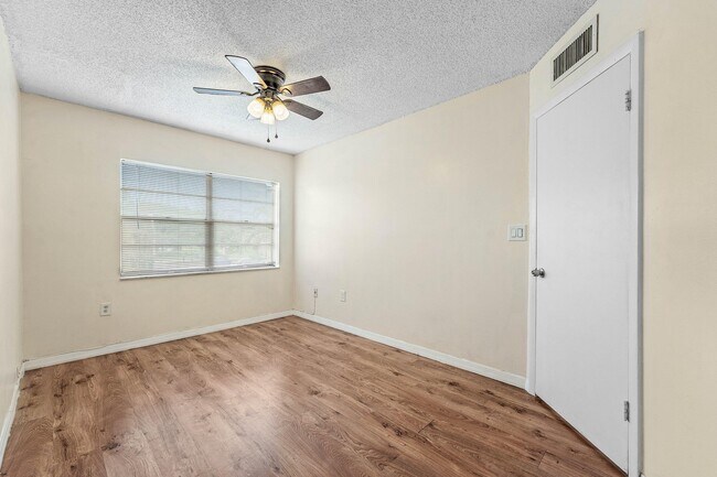 Building Photo - 9050 NW 28th St