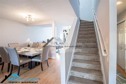 Building Photo - 106 Elmwood Cir