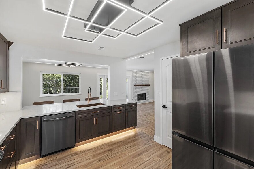 Kitchen - 3106 Avenida Christina