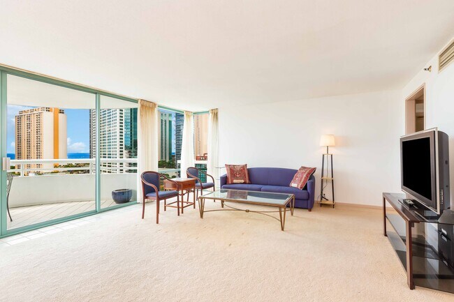 Building Photo - 1341 Kapiolani Blvd