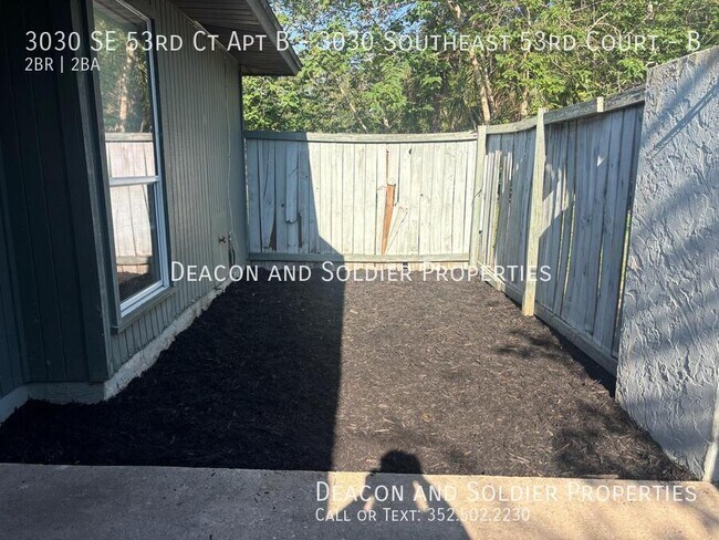 Building Photo - 3030 SE 53rd Ct