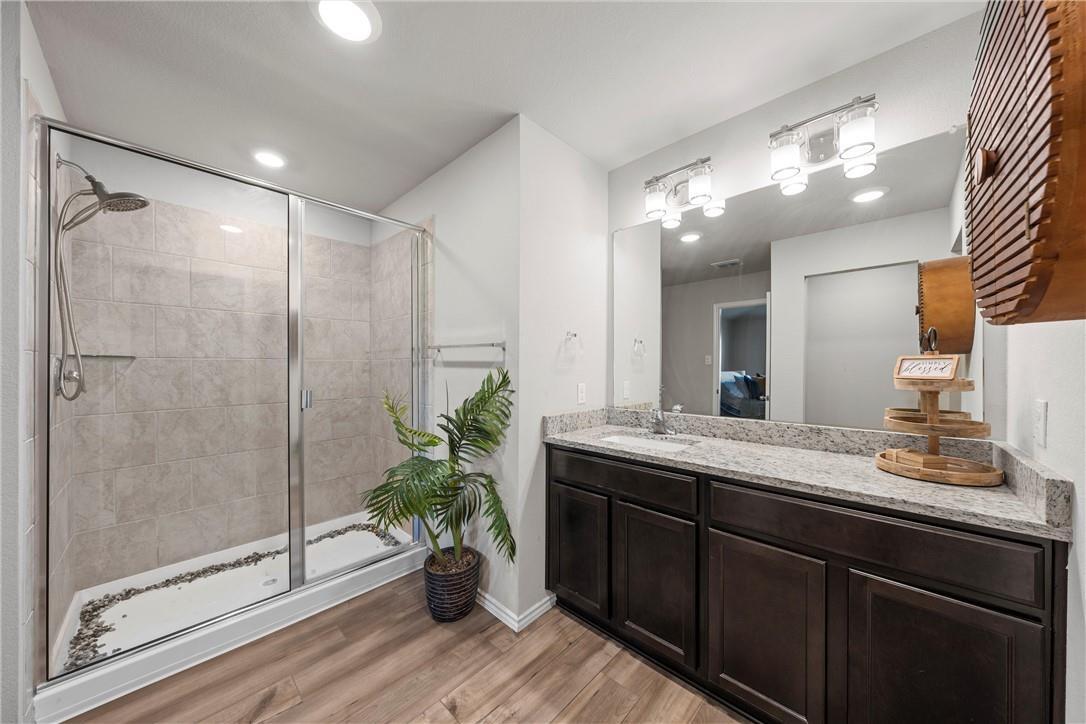 Building Photo - 7009 Llano Dr
