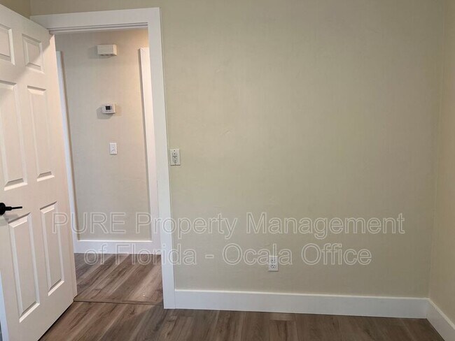 Building Photo - 7509 SW 78th Pl