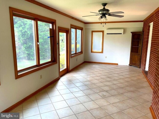 Building Photo - 11456 Southern Maryland Blvd