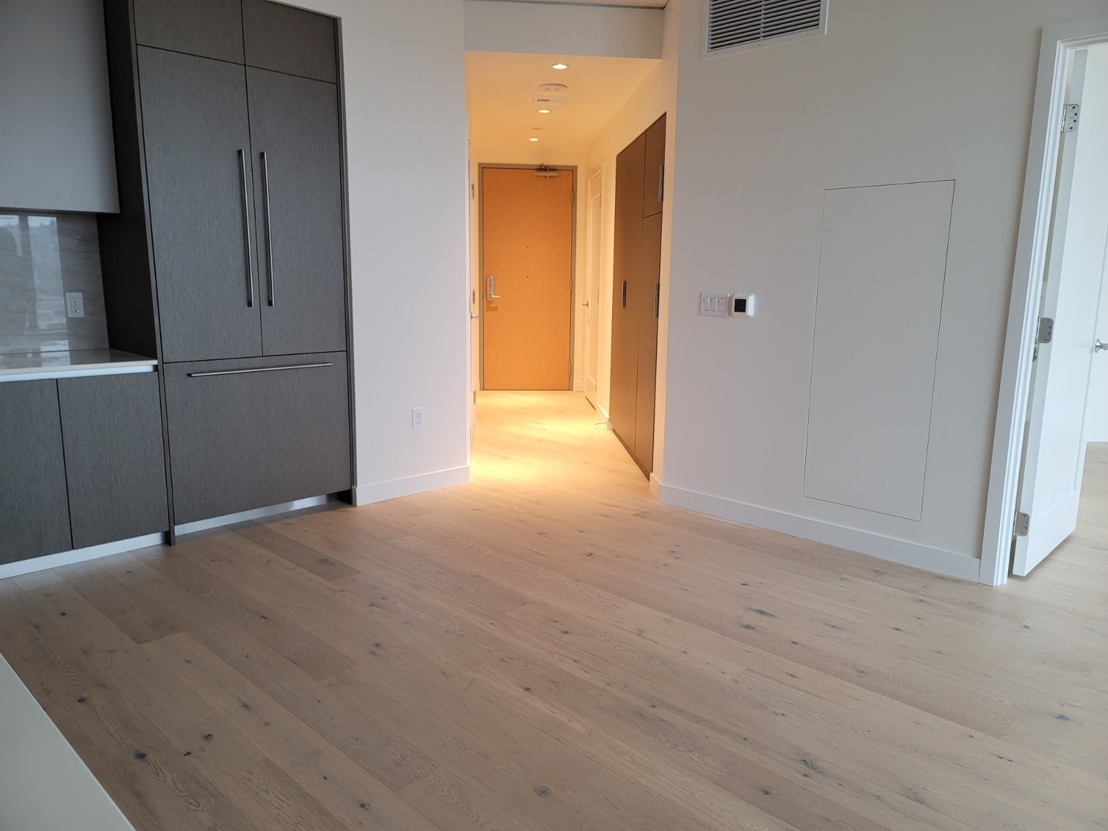 Building Photo - 2510 6th Ave