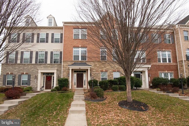 Building Photo - 24951 Avonlea Dr