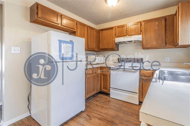 Building Photo - 5935 Shadydell Dr