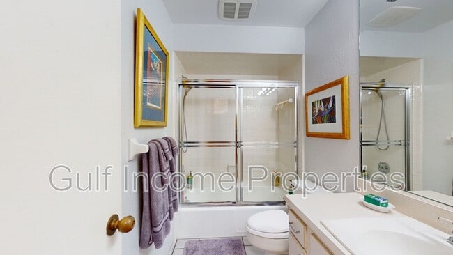 Building Photo - 510 Givens St