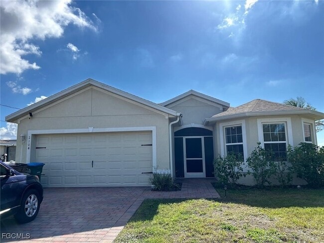 Primary Photo - 2104 Jacaranda Pkwy W
