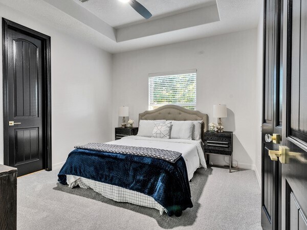 Building Photo - 2523 Watts St