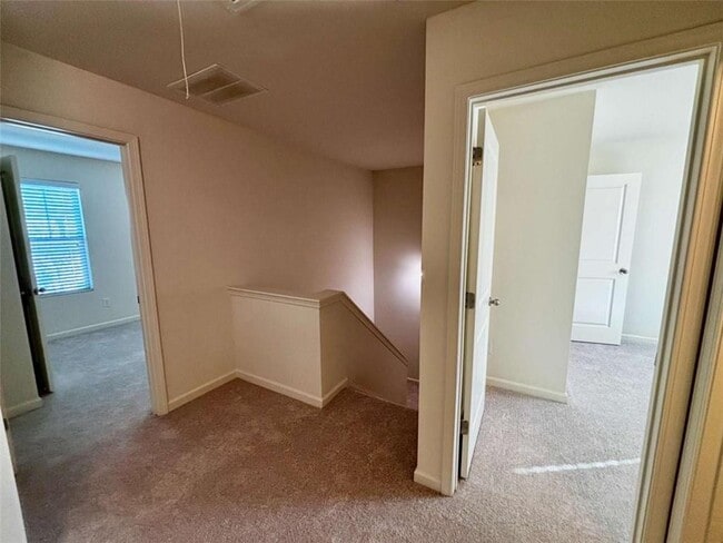 Building Photo - 343 Merigold Way