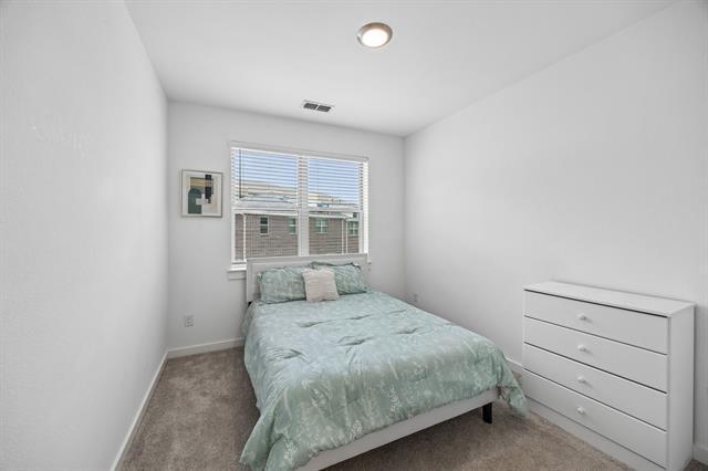 Building Photo - 1425 Alberti Ave