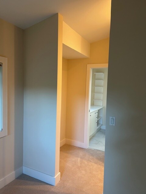 Building Photo - 77 Mirabel Ave