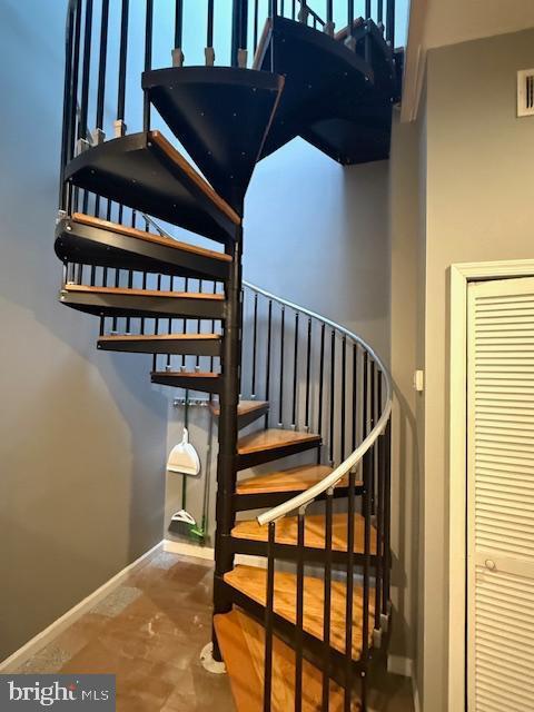 Building Photo - 4219 Ridge Ave