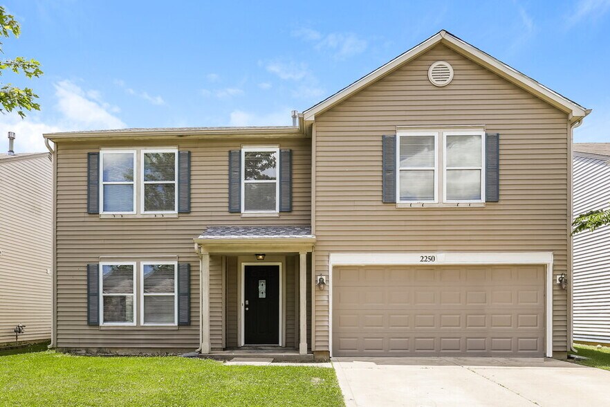 Primary Photo - 2250 Cedarmill Dr