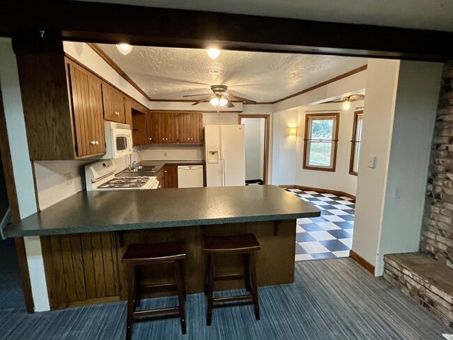 Building Photo - 2742 Walnut St