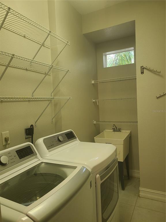 Building Photo - 10432 La Mirage Ct