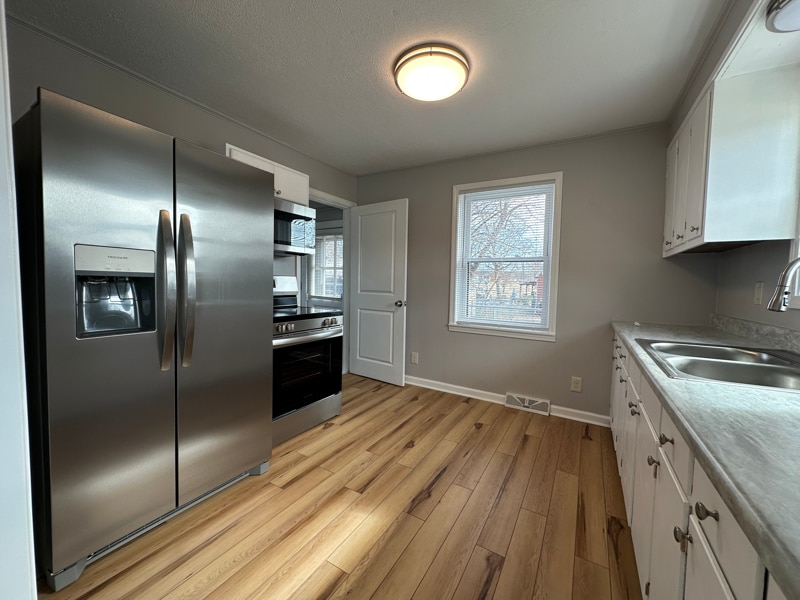 Building Photo - 1350 Pine St