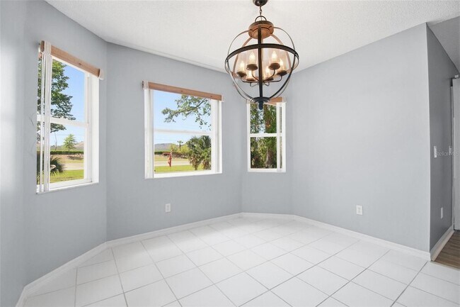 Building Photo - 14 Westmoreland Dr