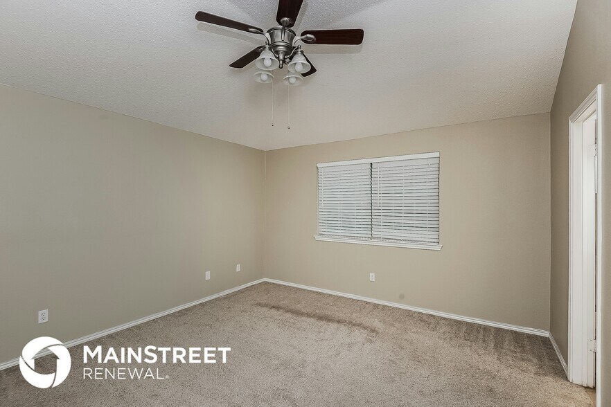 Building Photo - 3100 Fairmeadows Ln