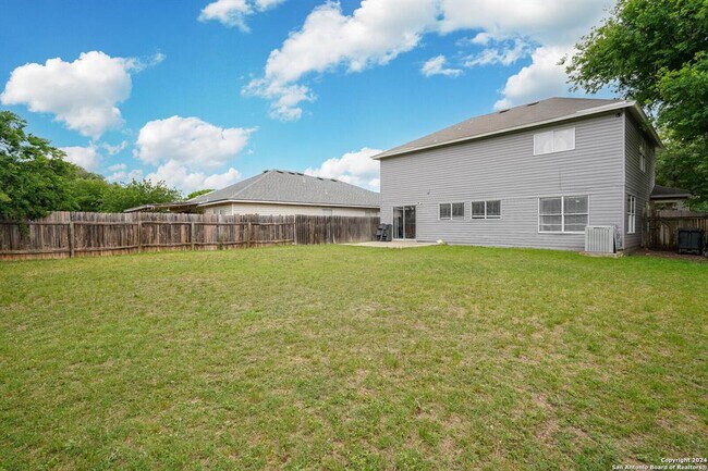 Building Photo - 1037 Boxer Pass Dr