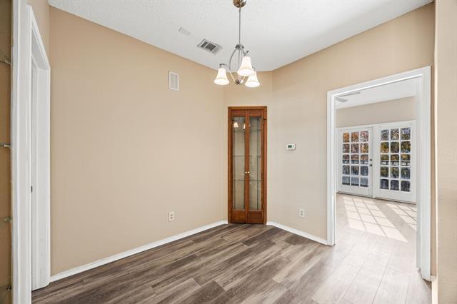 Building Photo - 4800 W Lovers Ln