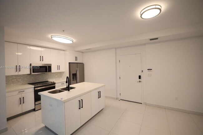 Building Photo - 2651 NE 212th Terrace