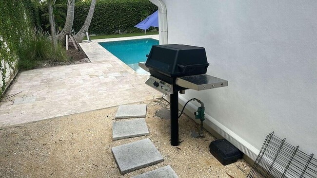 Building Photo - 103 W Sandpiper Cir