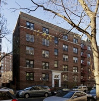 Building Photo - 180 Pinehurst Avenue