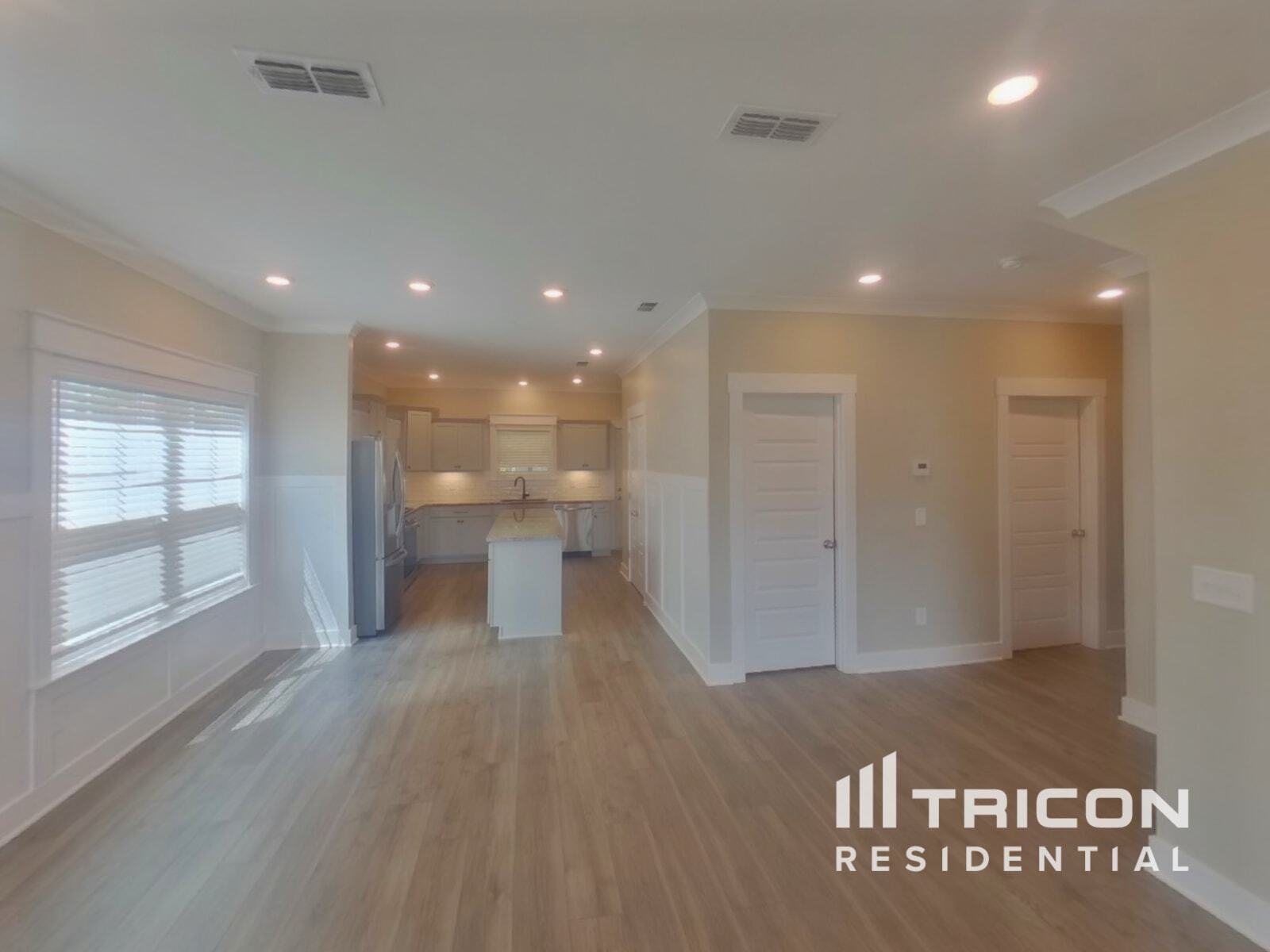Building Photo - 1470 Cotillion Dr