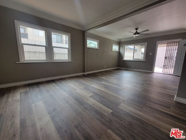 Building Photo - 3067 Harrington Ave